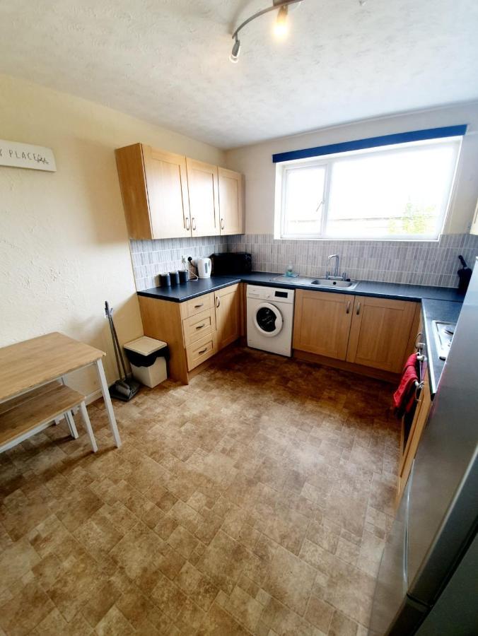 Rayleigh Town Centre 3 Bedroom Apartment Exteriör bild